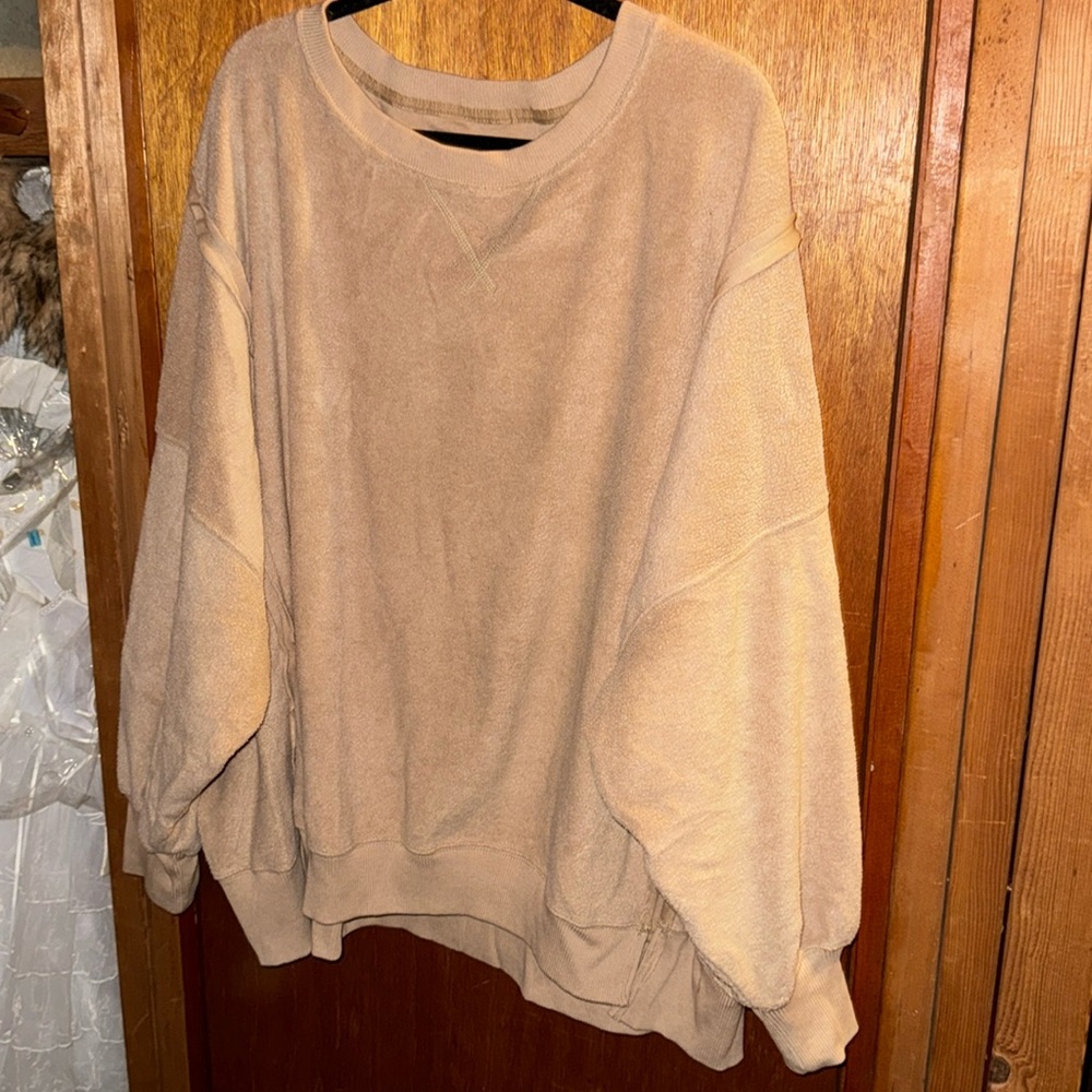 AE Crewneck